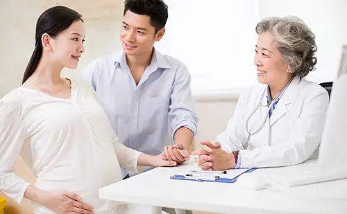 为什么大龄女性更需要第三代美国试管婴儿技术？